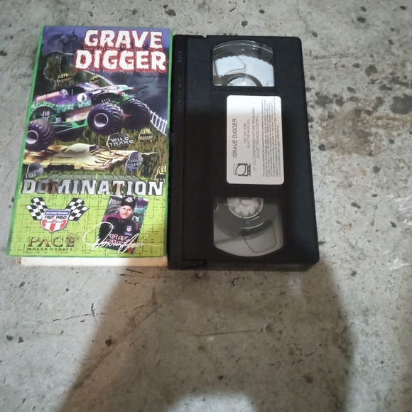 VHS - Picture 1 of 2